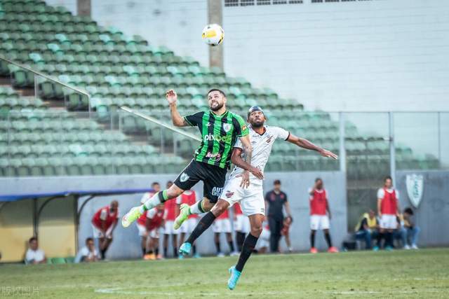 曼晚用FM模拟曼城冬窗操作：引进博尼法斯